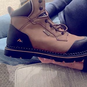 New all leather brown steeled toed boots.